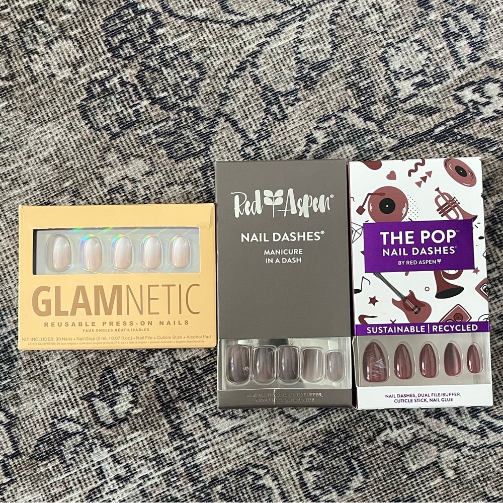 Press on nail lot - 2 Red Aspen 1 Glamnetic